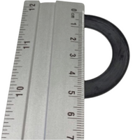 Zodiac Online Shop neopreen pakking voor opbouwventiel met een diameter van 5 cm gemeten met een liniaal